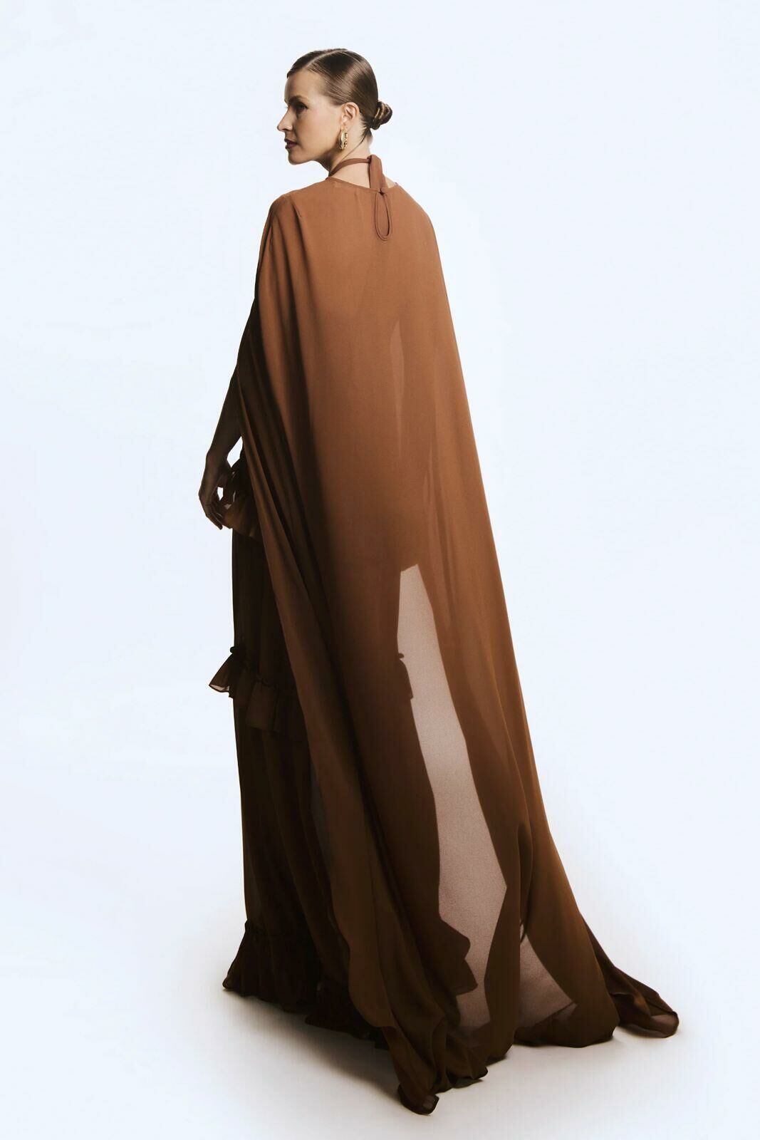 Imagem de Capa Alongada Com Fluidez Marrom Canela Zen